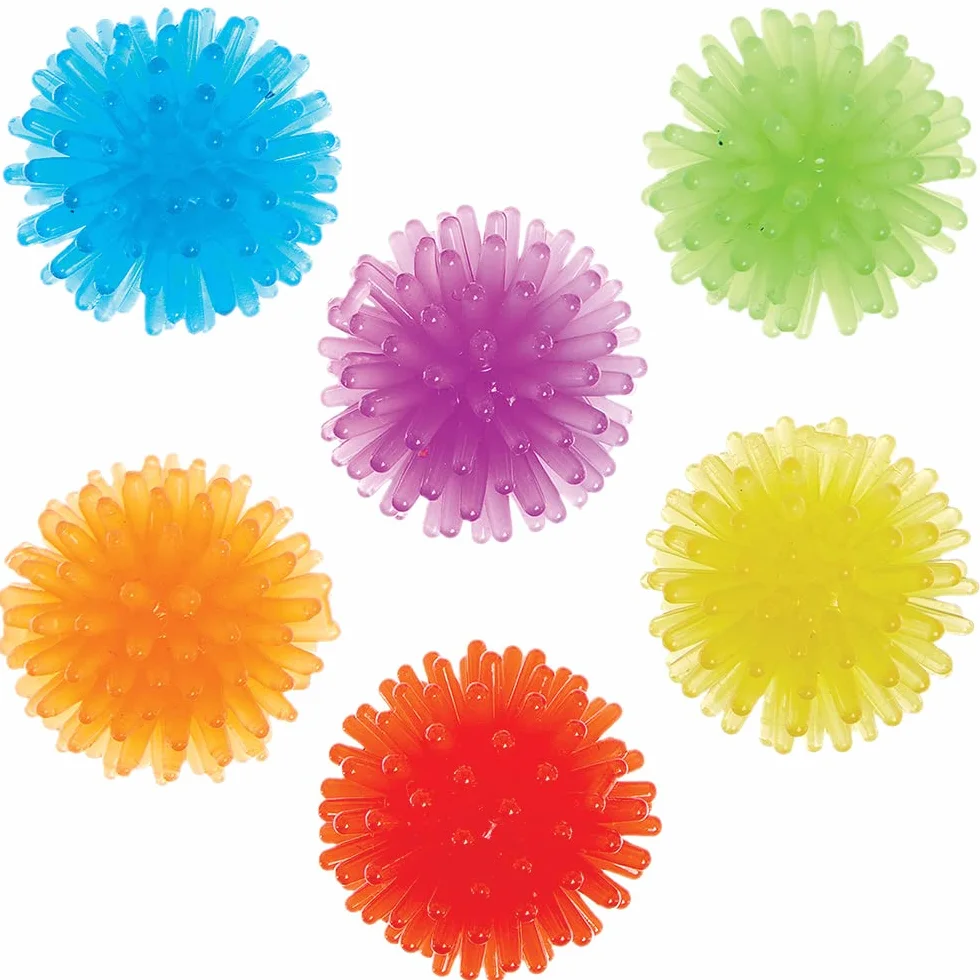 Baker Ross FX769 Jeżowe piłki z serii Rainbow Colours - 12 szt., zawartość torebek imprezowych dla dzieci