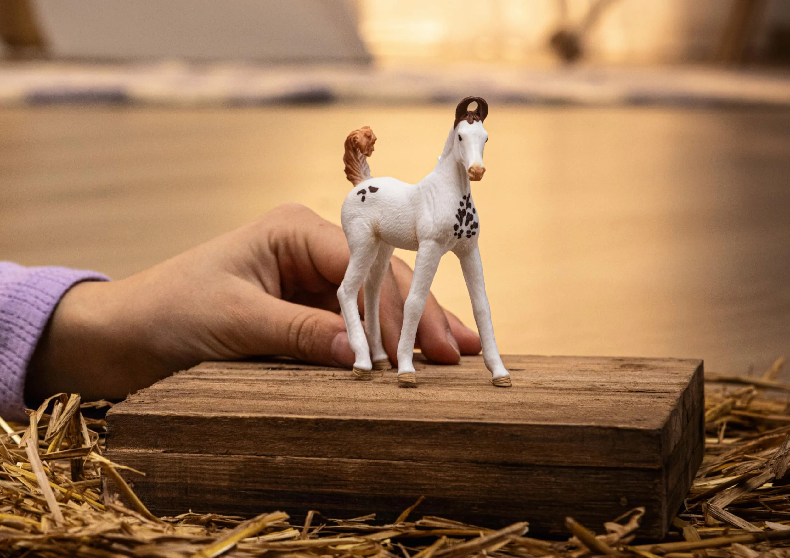 schleich HORSE CLUB | Źrebię Marwari 14896 | Szczegółowa figurka konia | Prezent dla dziewczynek i chłopców | Zabawka dla dzieci od 5 lat | 7 × 3 × 8 cm