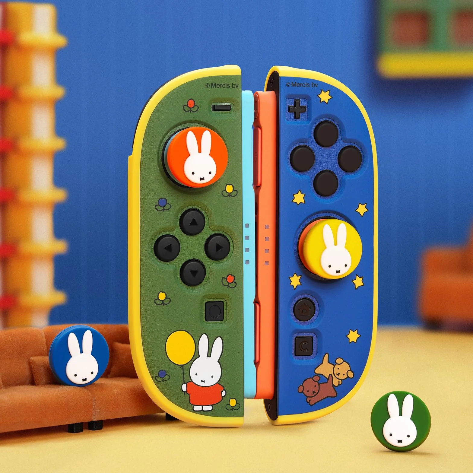 Kuitmor Śliczne silikonowe nakładki joysticka, kompatybilne z Switch 2, antypoślizgowe nakładki na kciuki, silikonowe, analogowe osłony do kciuków Switch 2025, kolorowe króliki