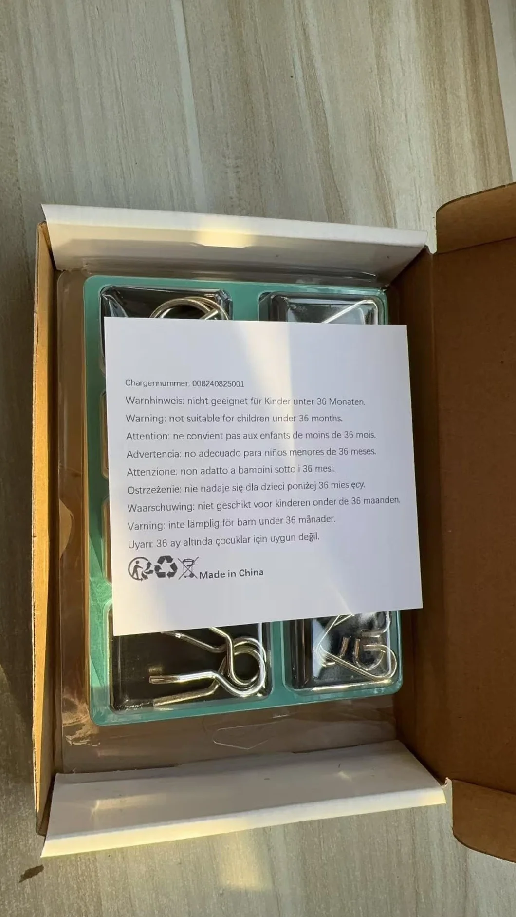 Gry logiczne Capalta Flower 16 sztuk, metalowe puzzle 3D, puzzle metalowe, prezenty dla dzieci, nastolatków i dorosłych