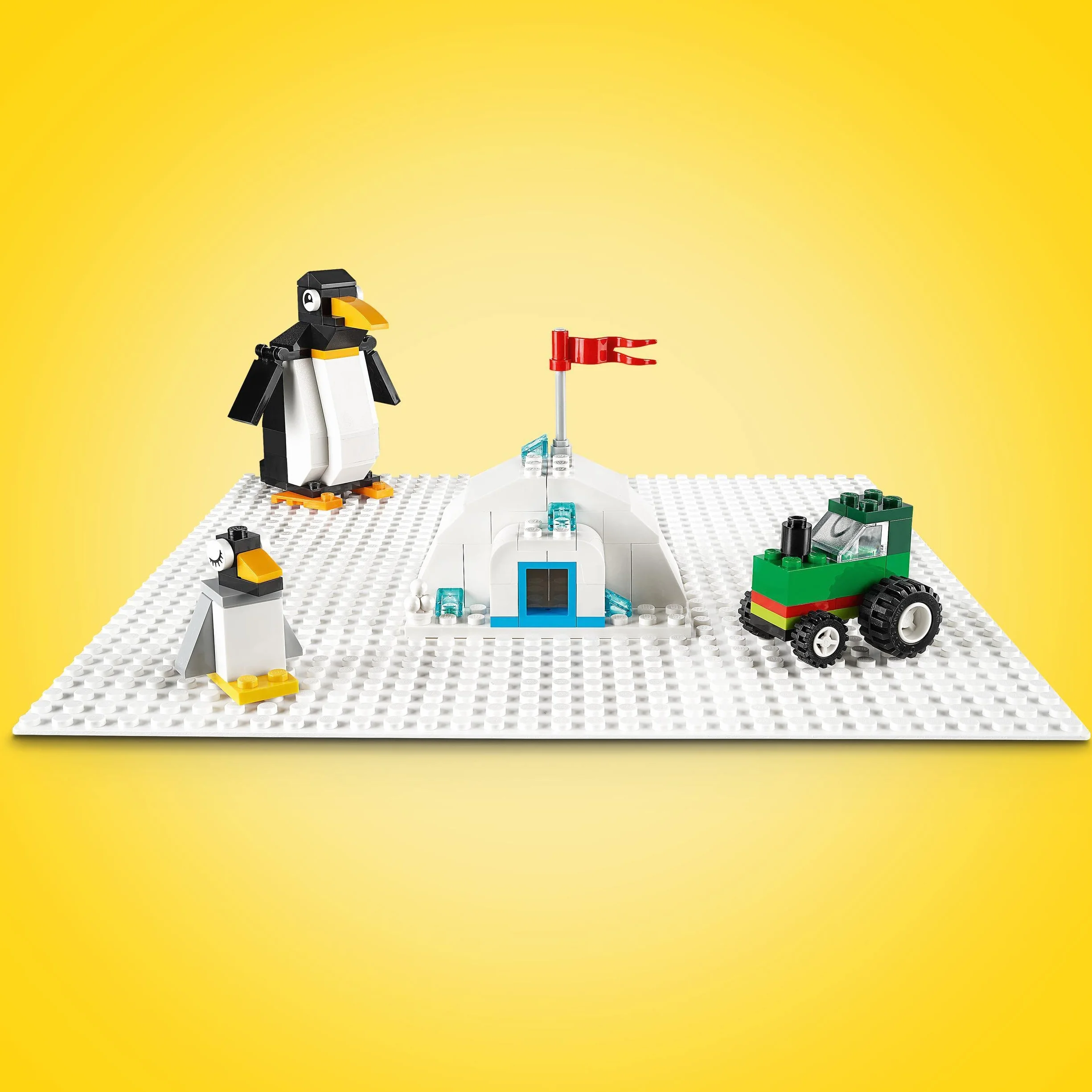 LEGO 11026 Classic Biała Płytka Konstrukcyjna pod Klocki, Prezent dla Dzieci od 4 lat