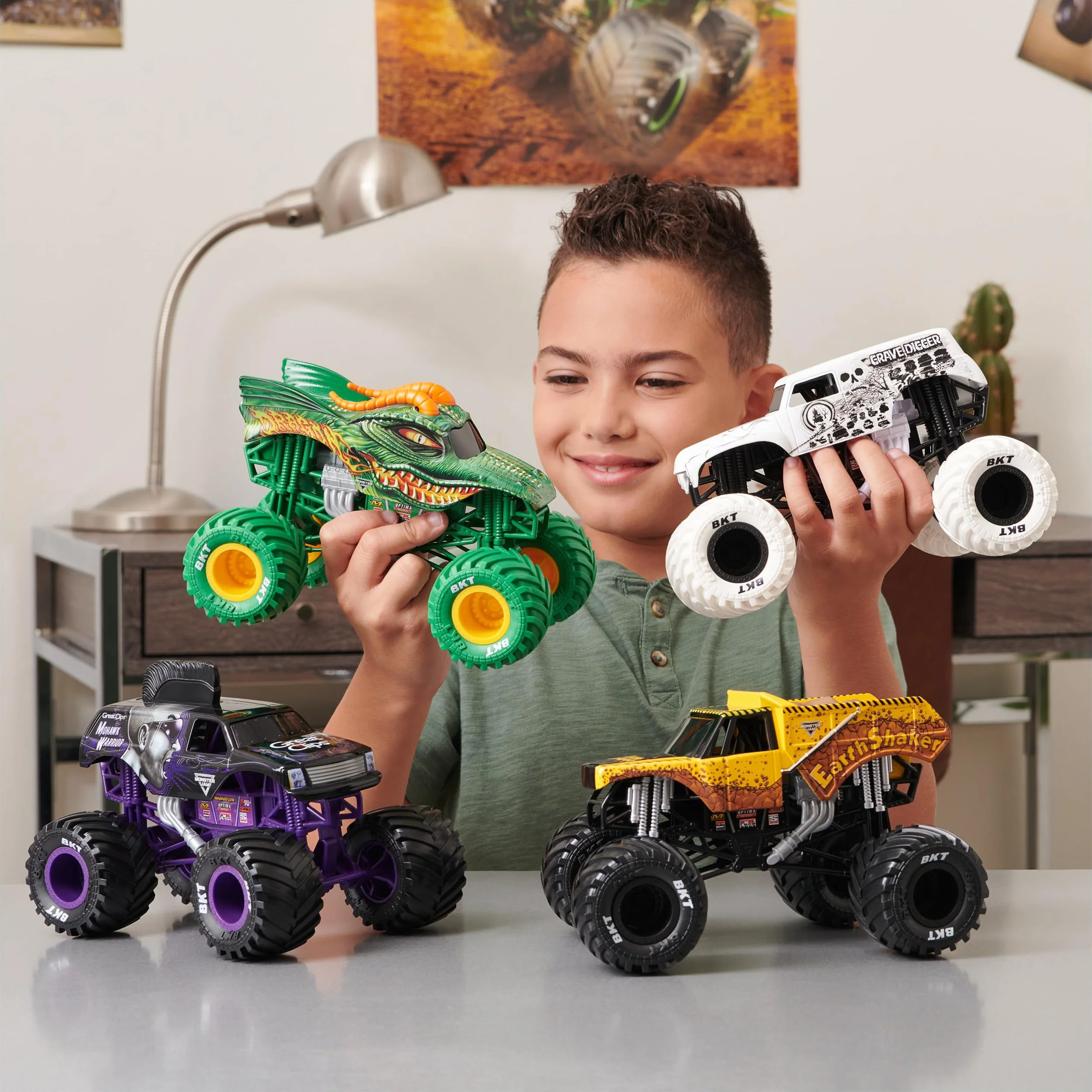 Monster Jam Toy Vehicle Truck 1To24 JCB Digatron M27