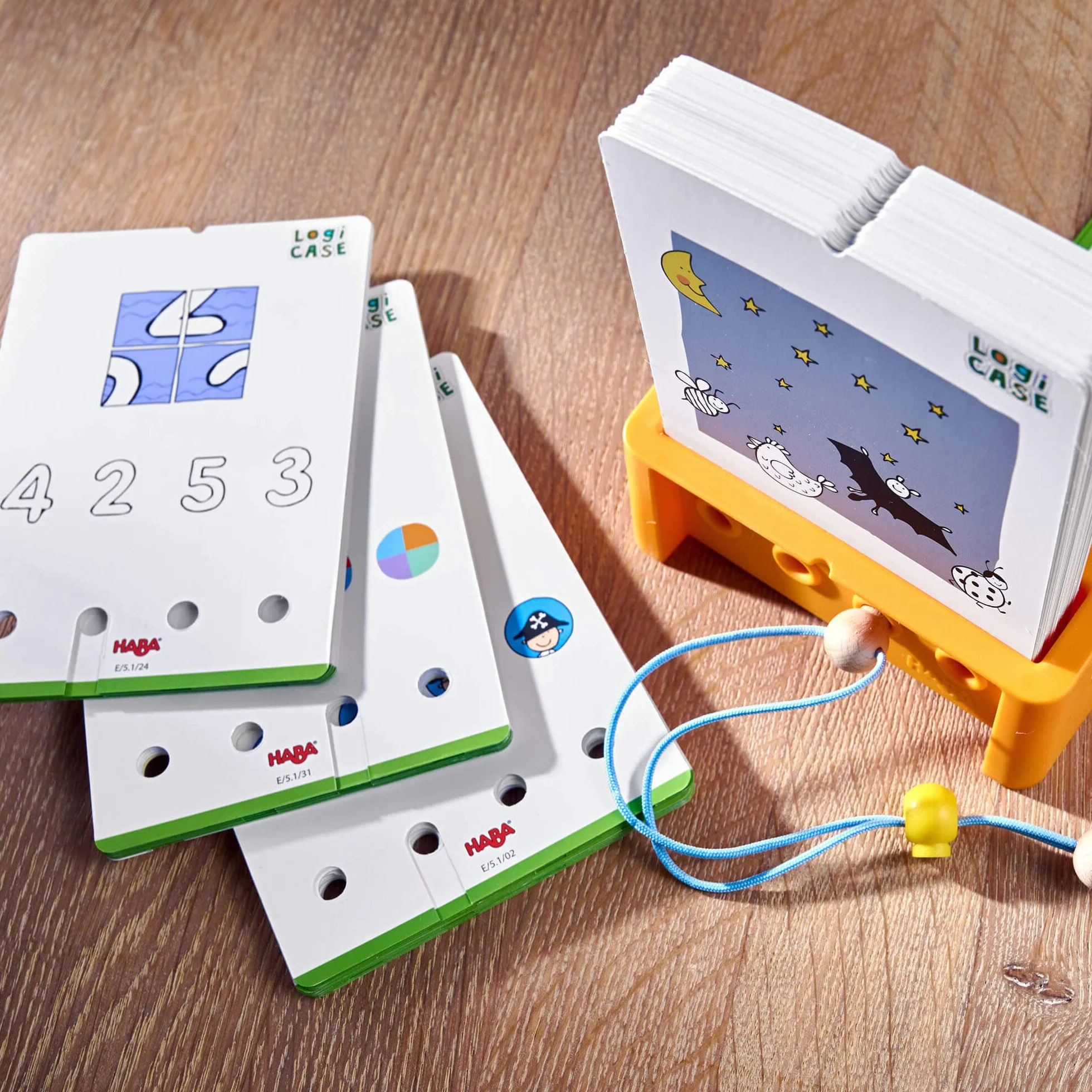 HABA Logic! CASE Starter Set 5+, gra logiczna dla dzieci od 4 lat, gra podróżna, 306118