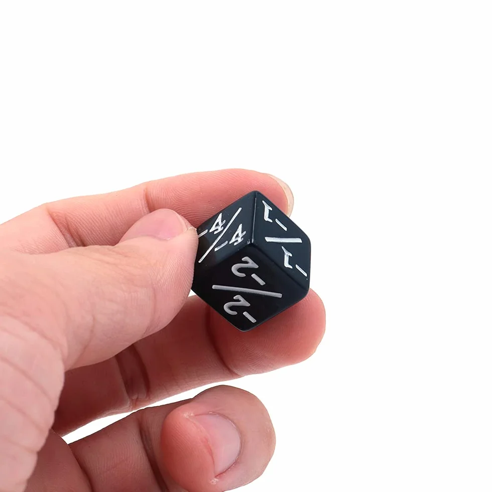 Liczniki D6 kości 12X białe +1/+1 i 12 x czarne -1/-1 do CCG MTG Magic The Gathering Card Games 12 szt. żetonów i kości lojalnościowych 24 szt. z torbą