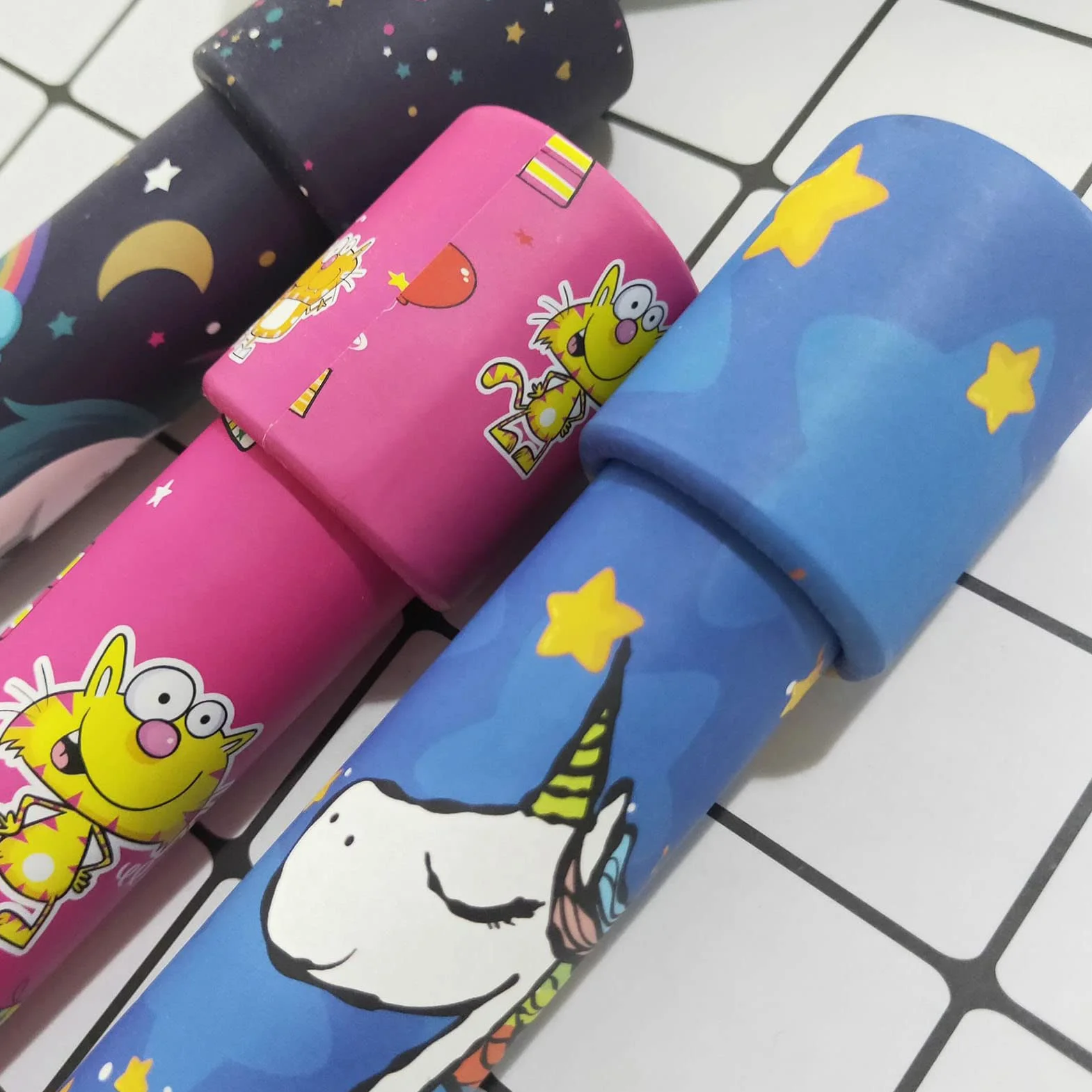 Kalejdoskop, 12 Sztuk Kolorowy Papier Klasyczny Retro Kalejdoskop Zabawka Edukacyjna dla Dzieci dla Dzieci
