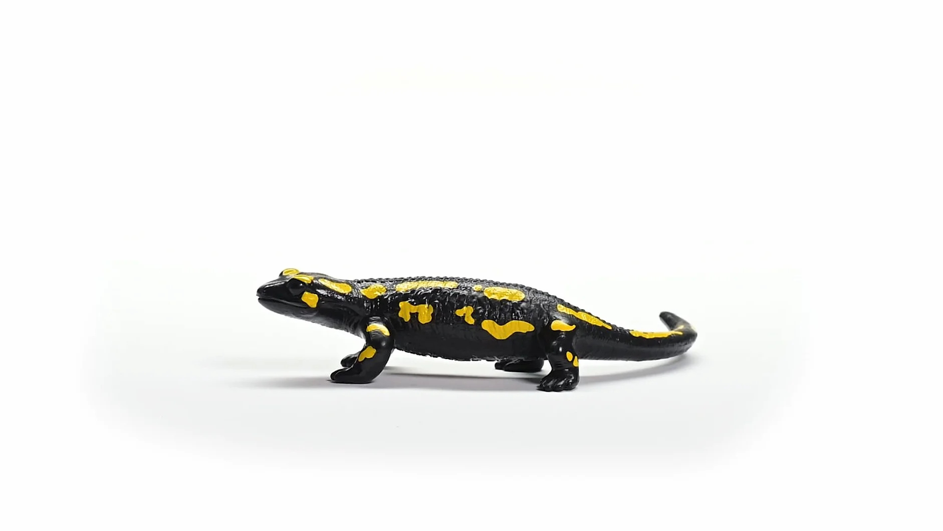 schleich 14870 Jaszczur ognisty, od 3 lat, WILD LIFE - figurka, 7 x 10 x 3 cm