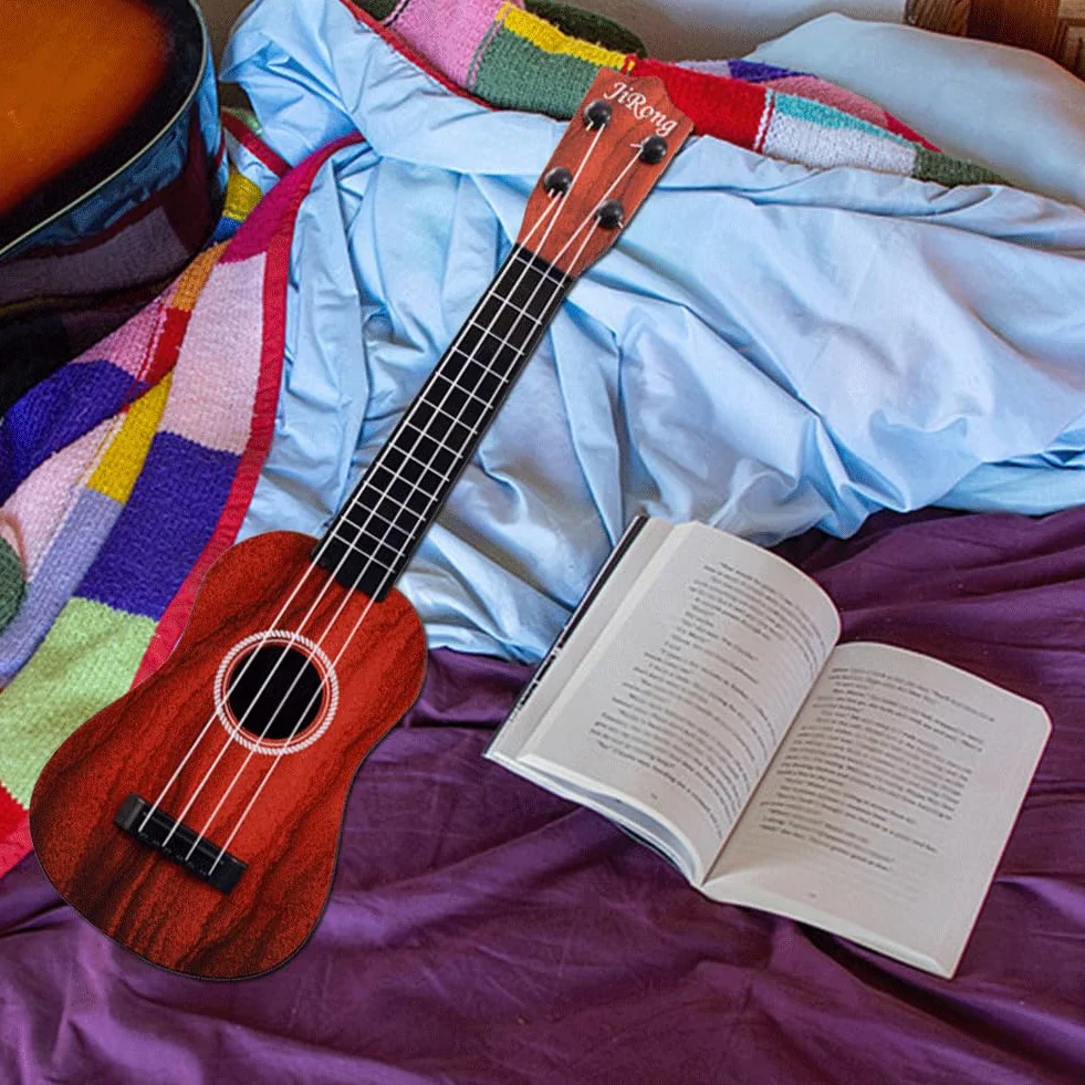 PLUSHCEWT Instrumenty dla dzieci Gitara Ukulele, 42 cm Gitara Akustyczna Zabawka z 4 regulowanymi strunami, Gitara Muzyczna Ukulele dla dzieci Edukacja Kreskówka Mini Gitara (czerwony)