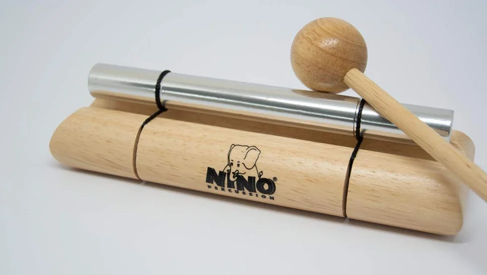 Nino Percussion Energy Chimes – Rozmiar Mały – Z Pałeczką – Pomysł Na Prezent Dla Dzieci W Wieku Od 3 lat – Drewno I Aluminium, Wykończenie Naturalne (NINO579S)