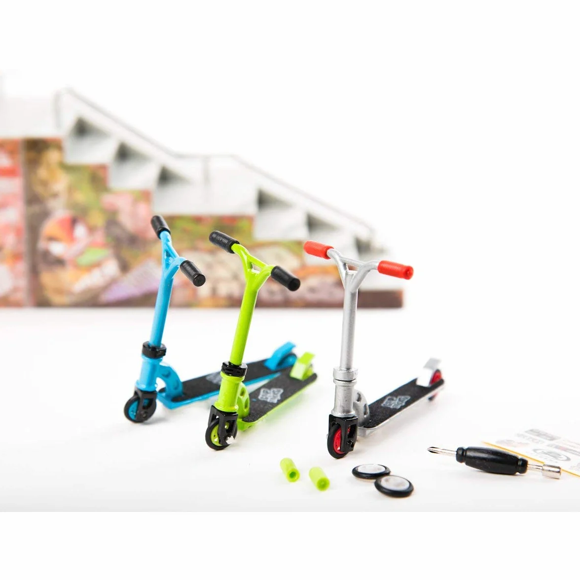 Grip & Tricks - Finger Scooter - Skate - Opakowanie 1 - Wymiary: 22 X 13,5 X 2 cm