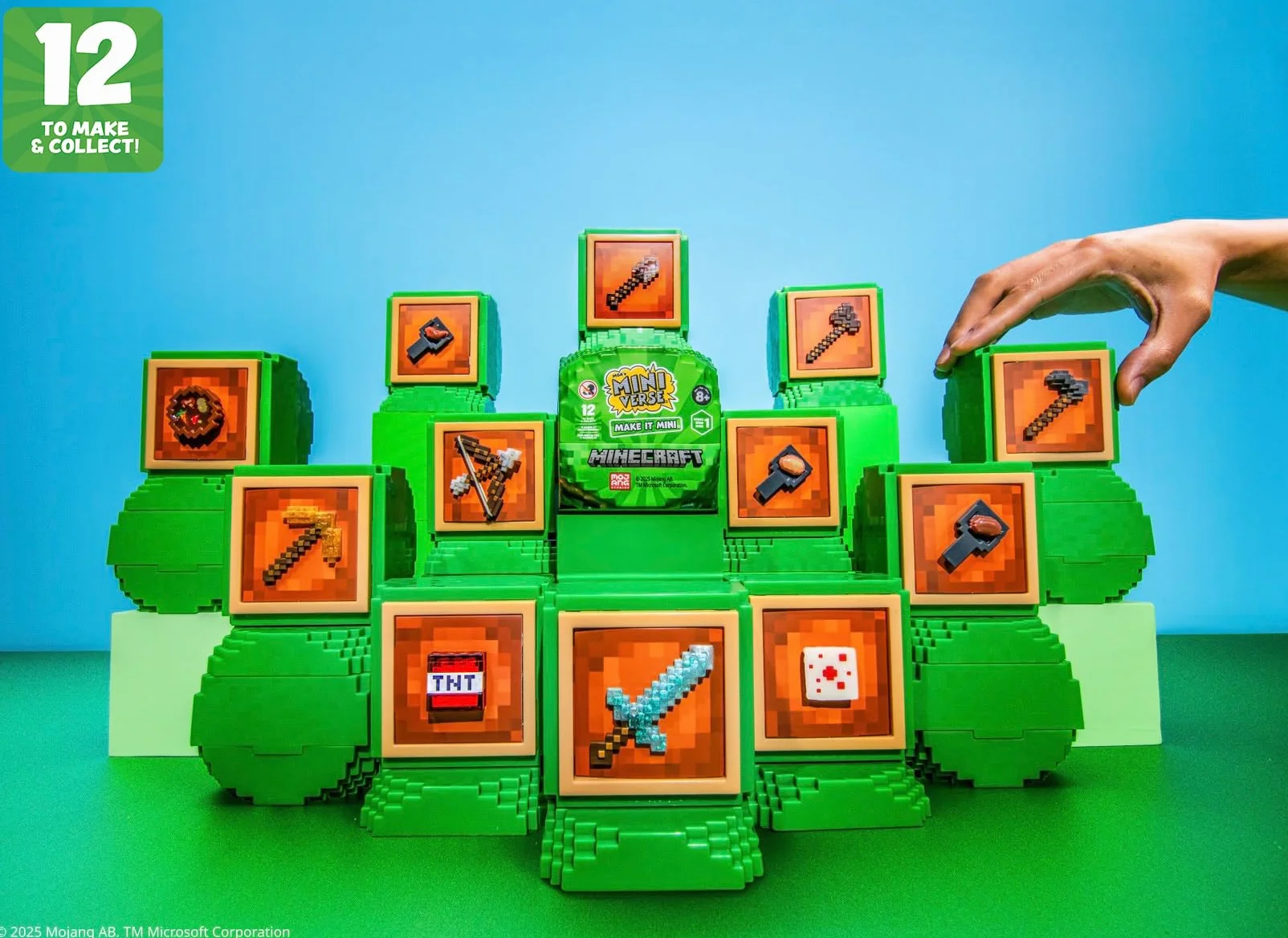 MGA's Miniverse Make It Mini Minecraft - Mini Kolekcje Minecraft w Tajemniczych Opakowaniach, Majsterkowanie, Rękodzieło, Zabawa Żywicą, 12 Miniaturek, NIEJADALNE - dla Kolekcjonerów od 8 Roku Życia