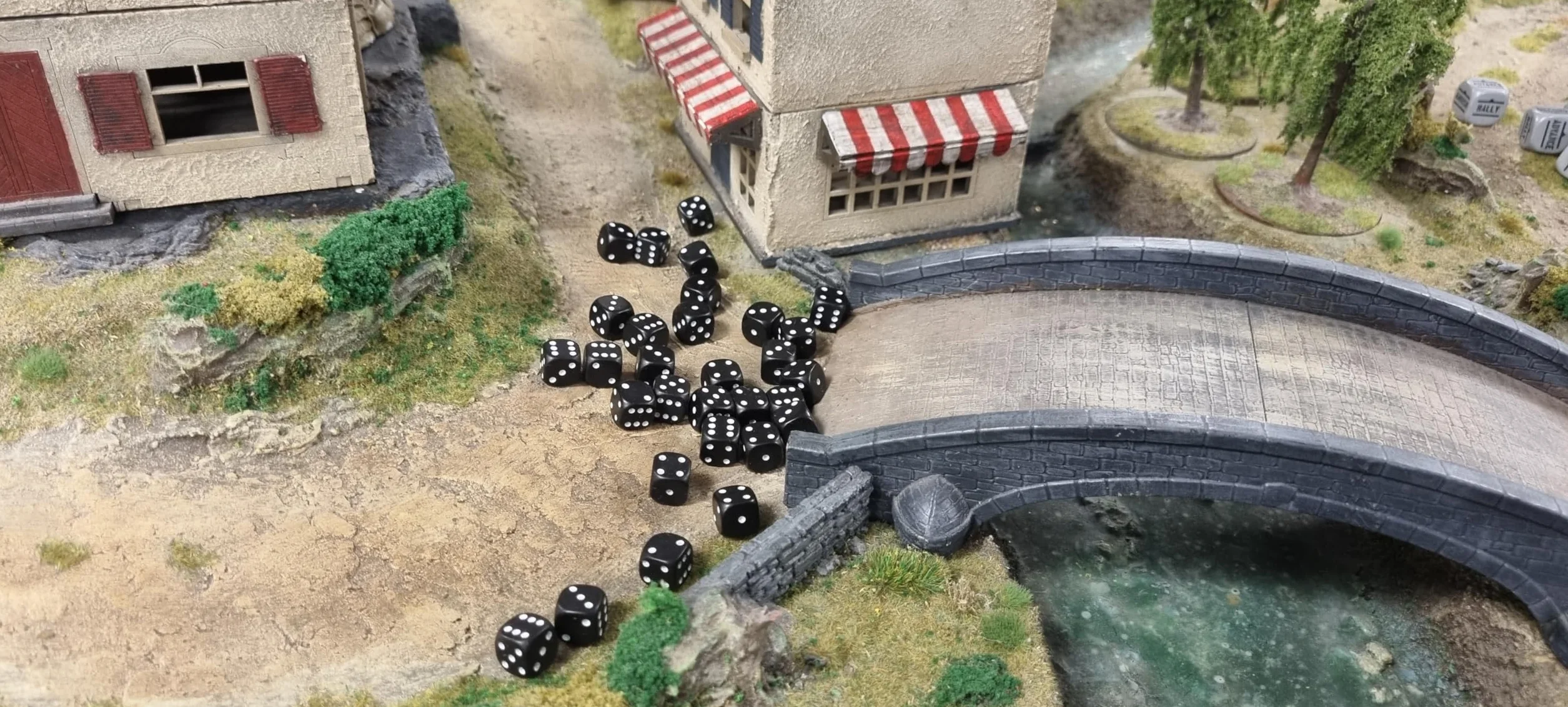 Zestaw kości 30 x D6 | 10 mm klasyczne (czarne)