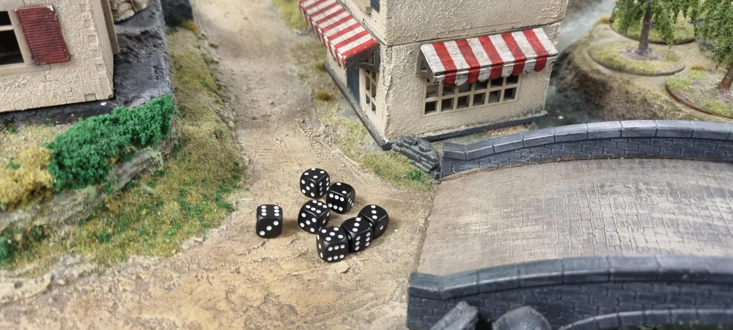Zestaw kości 30 x D6 | 10 mm klasyczne (czarne)