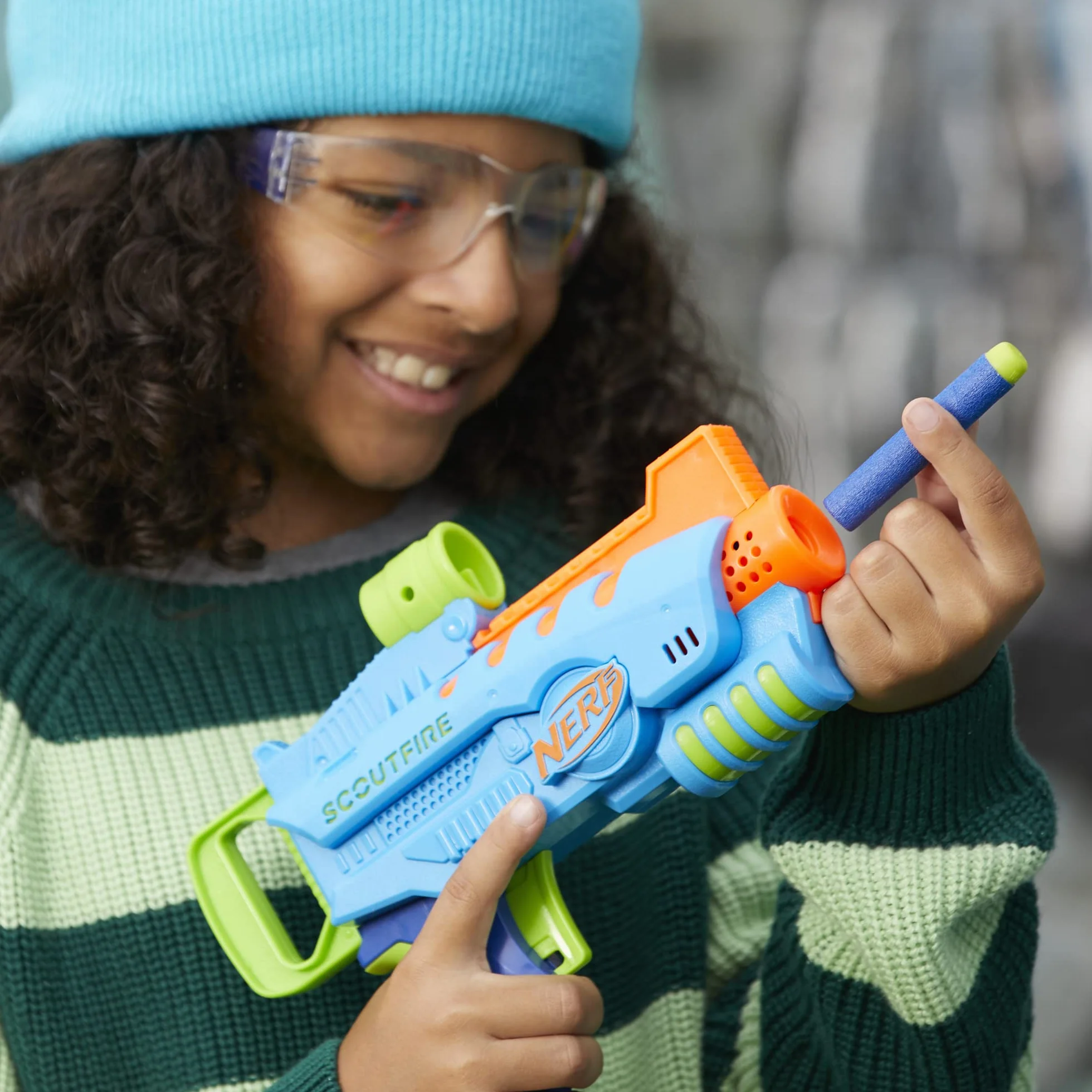 Nerf Elite Junior Ultimate zestaw startowy, 2 Easy-Play Blaster, 15 Nerf Elite, zabawka outdoorowa dla dzieci od 6 lat