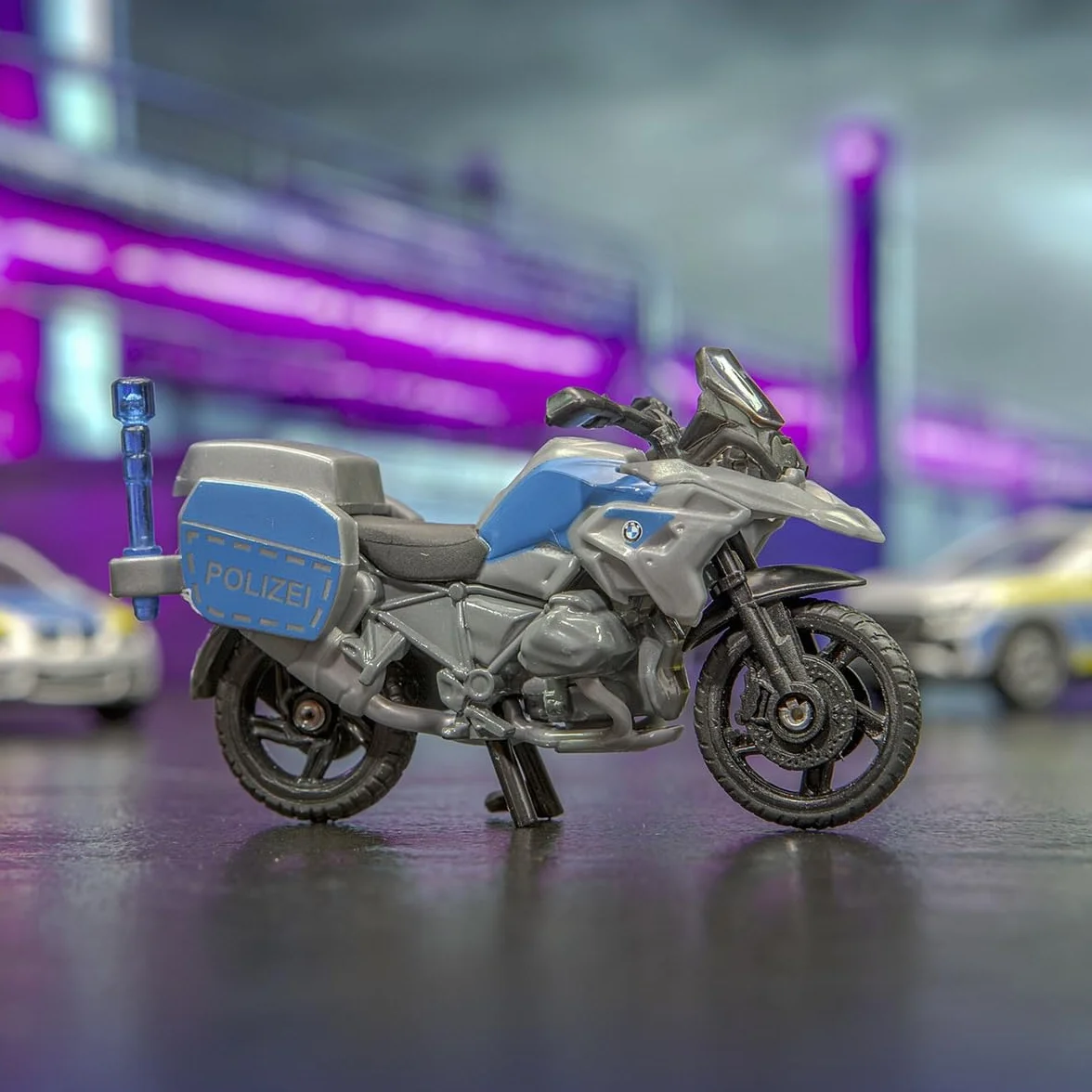 siku 1551, BMW motocykl policyjny, metal/tworzywo sztuczne, niebieski/srebrny, zabawkowy motocykl dla dzieci, niebieskie światło, ruchoma kierownica i stojak