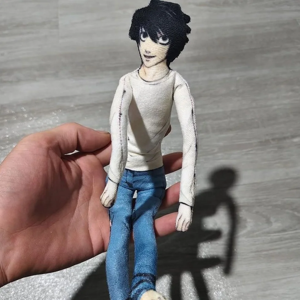 Light Yagami L Figure Plush Anime Skręcalne Figurki Akcji Lalka Cartoon Poduszka Możliwa Figurka Anime Dekoracja Domu Kanapy